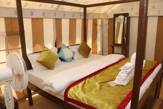 Holiday Inn Camp Jaisalmer